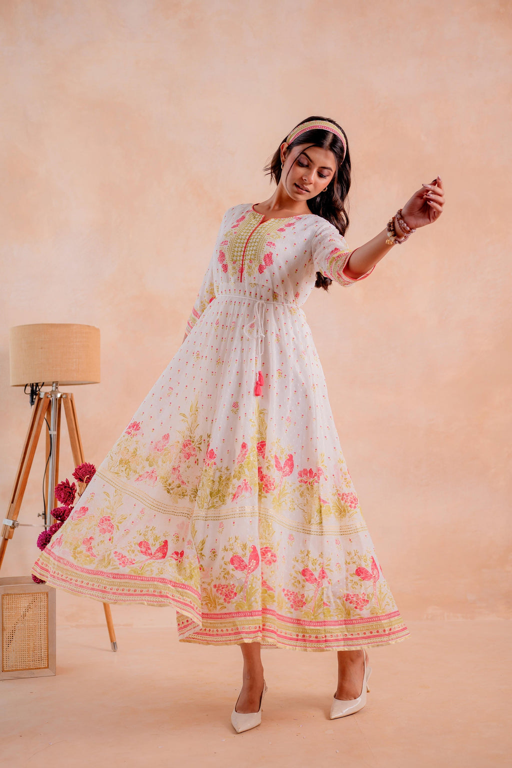 Juniper Gulnaar Garden Panelled Dress - Distacart