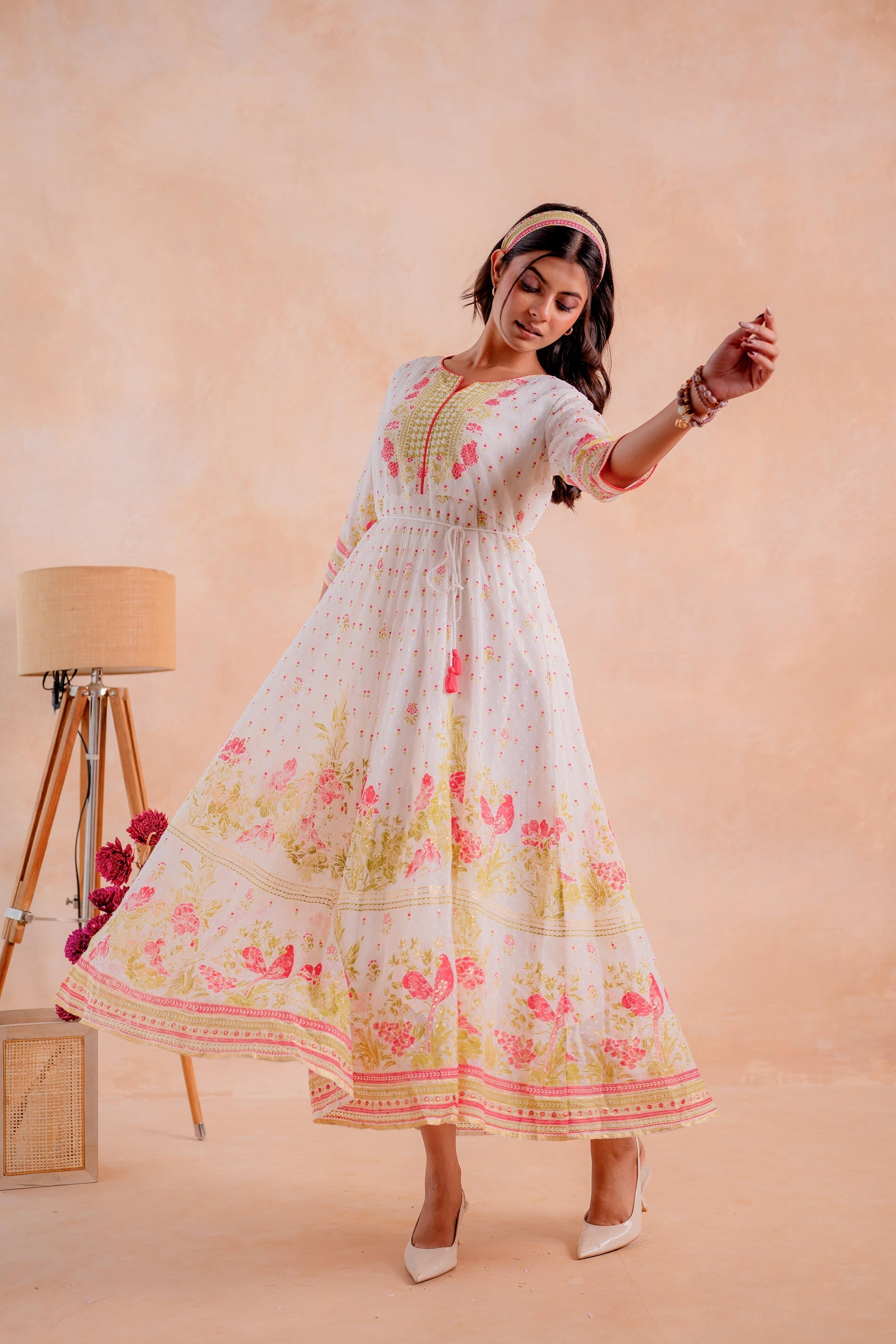 Juniper Gulnaar Garden Panelled Dress - Distacart