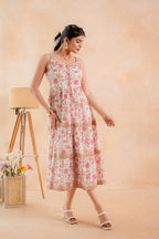 Juniper Ivory Blossom Panelled Kurta - Distacart