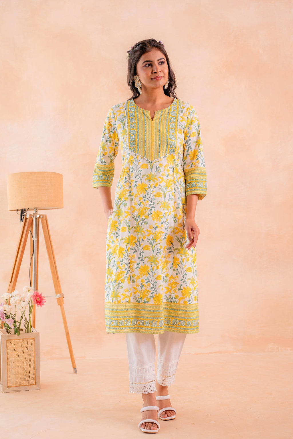 Juniper Yellow Blossom Panelled Kurta - Distacart
