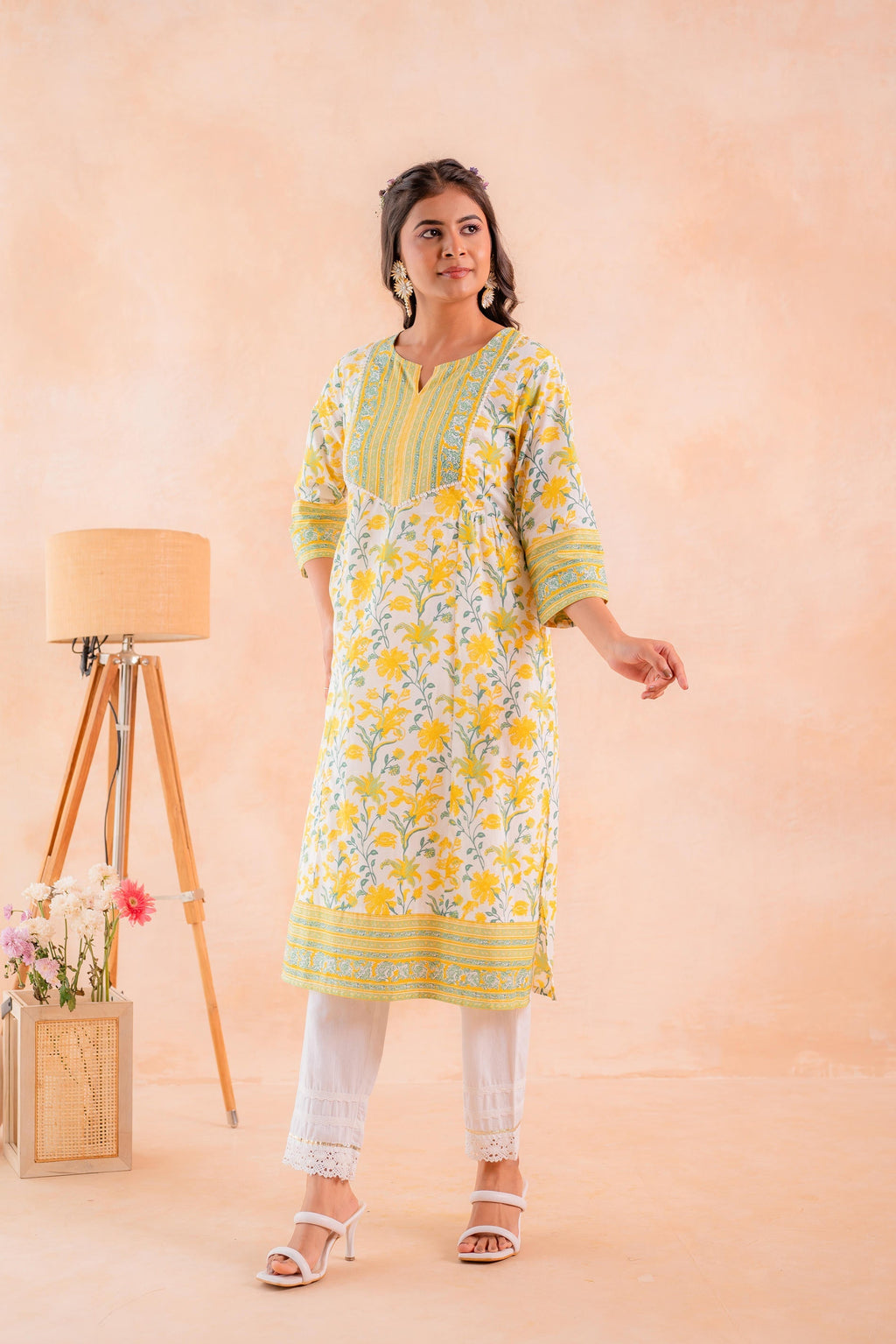Juniper Yellow Blossom Panelled Kurta - Distacart