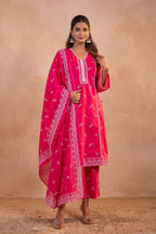 Juniper Gulbahar Fuchsia Printed Kurta Pant And Dupatta Set - Distacart