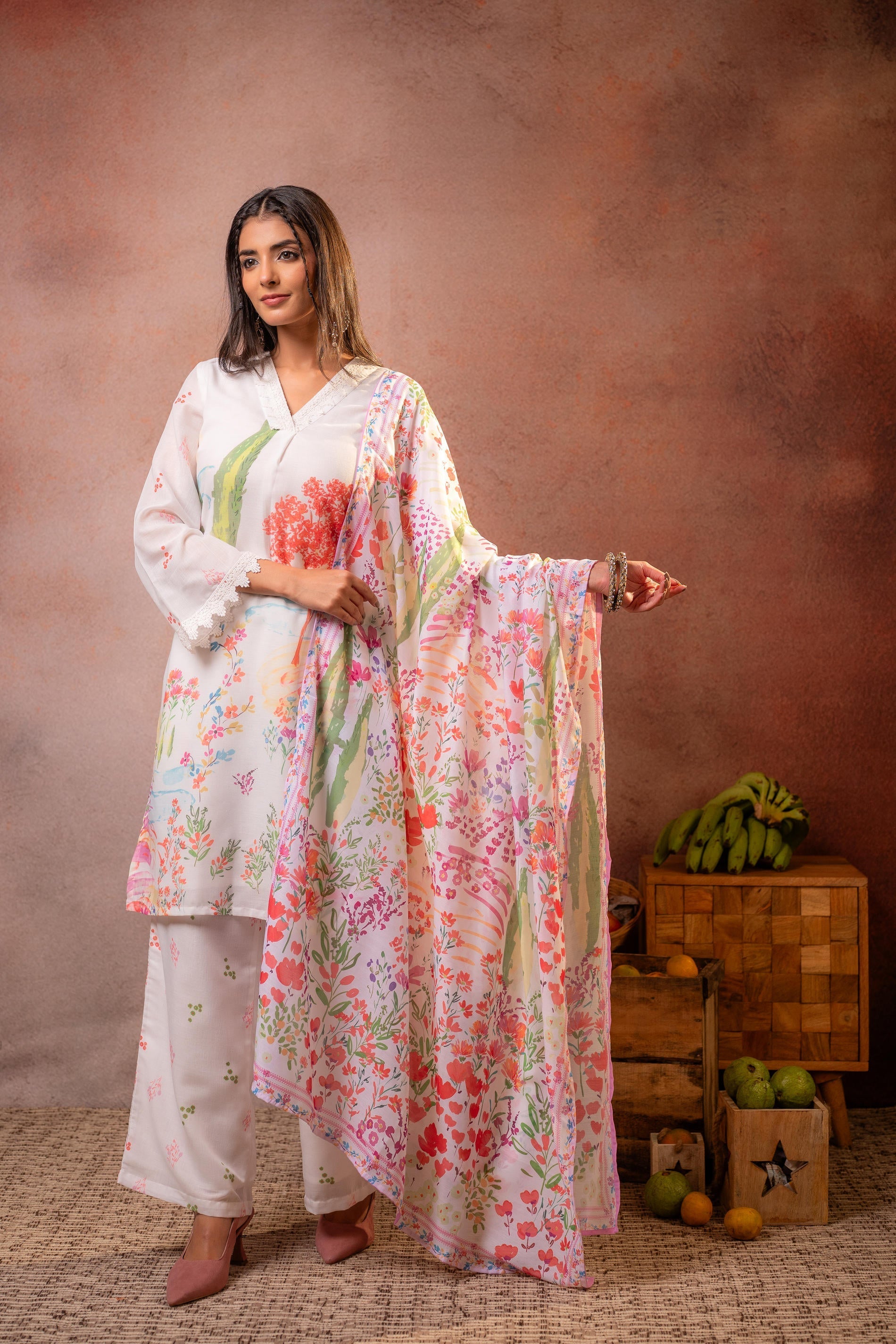 Juniper Gulnaar Garden Printed Kurta Set - Distacart