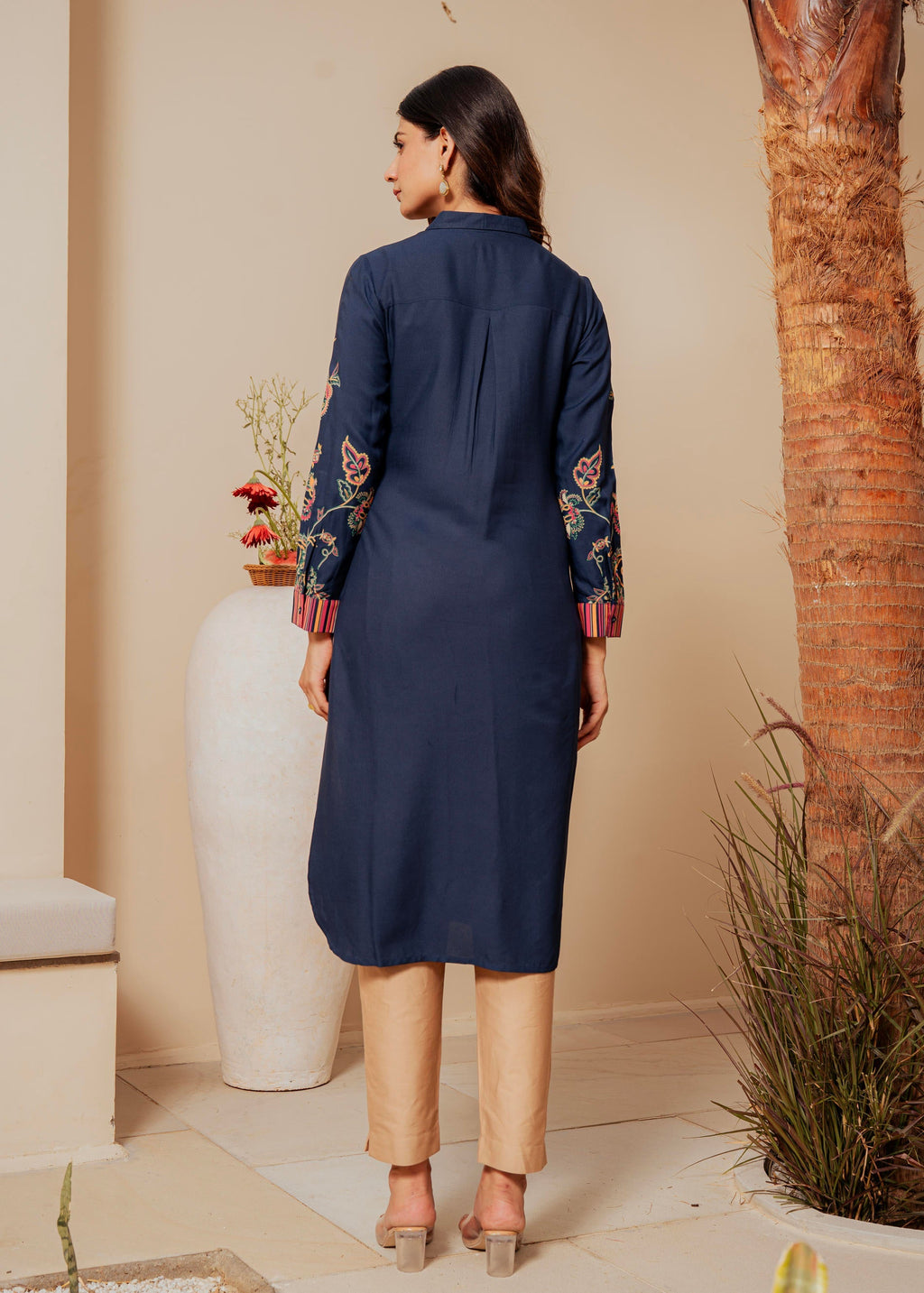 Juniper Midnight Blue Floral Printed Viscose Kurta With Button Detailing - Distacart