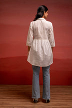 Juniper Off White Solid Viscose Tunic With Thread Work