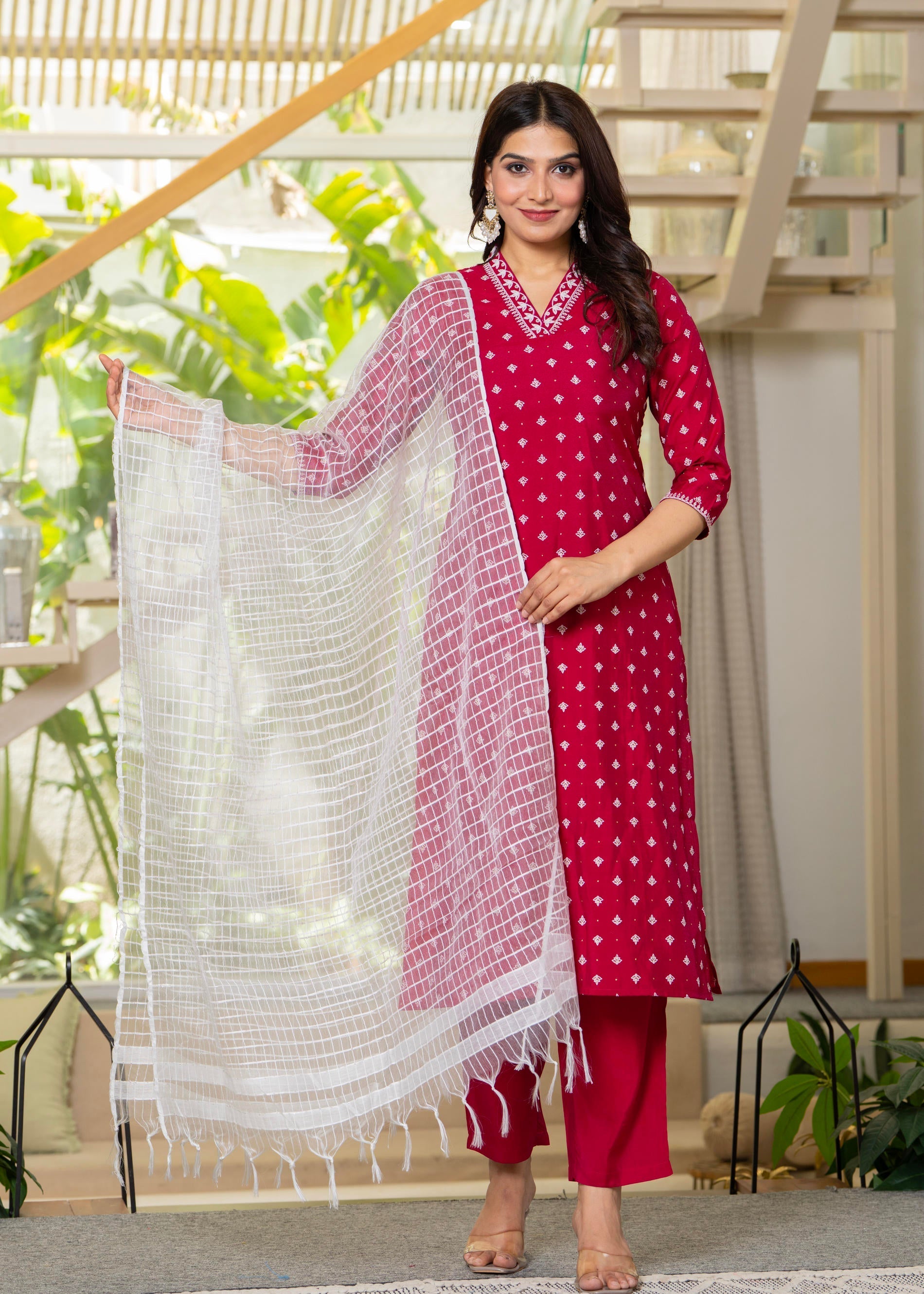 Juniper Fuchsia Solid Man Made Fiber Kurta, Pant & Dupatta Set With Thread Work - Distacart