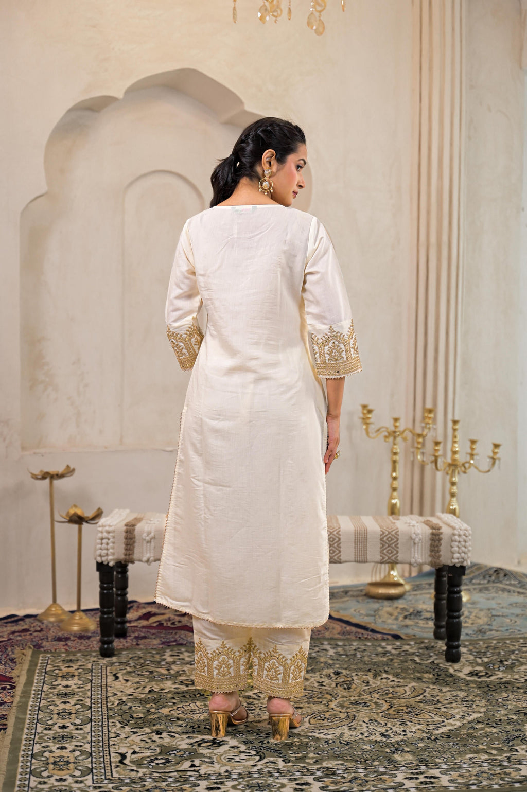 Juniper Viscose Off White Embroidered Kurta Pant And Dupatta Set With Zari Work And Sequin - Distacart