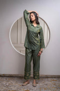 Juniper Fuchsia Solid Green Viscose Tunic And Pants Co-Ord Set With Zari Work And Button Detailing - Distacart