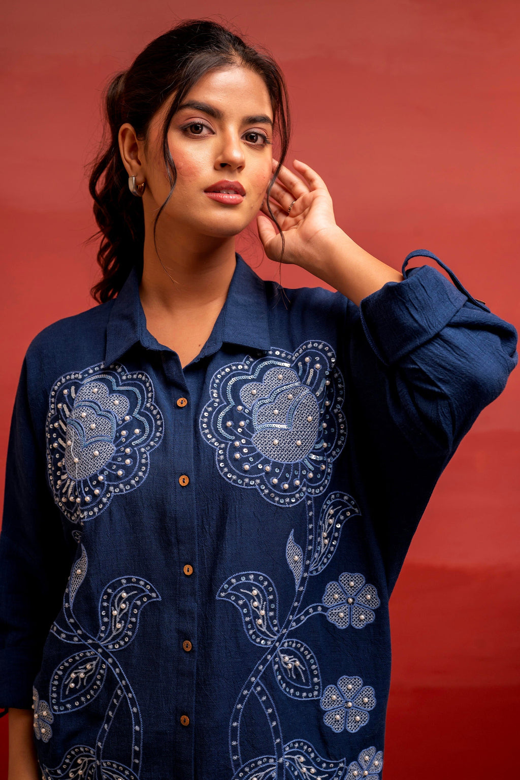 Juniper Viscose Linen Indigo Embroidered Shirt And Pant Co-Ord Set With Thread Work - Distacart
