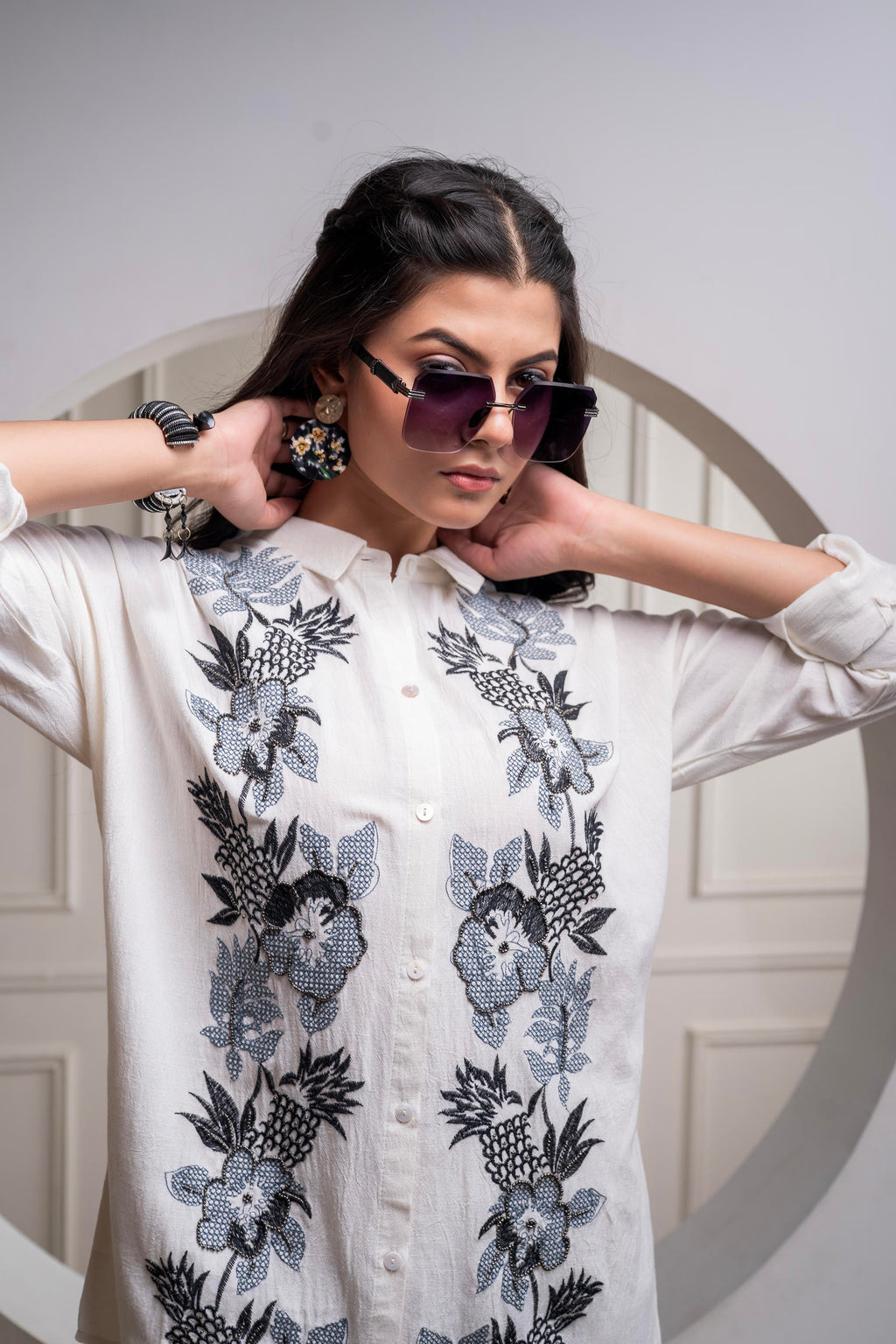 Juniper Viscose Linen Off White Embroidered Shirt And Pant Co-Ord Set With Thread Work - Distacart