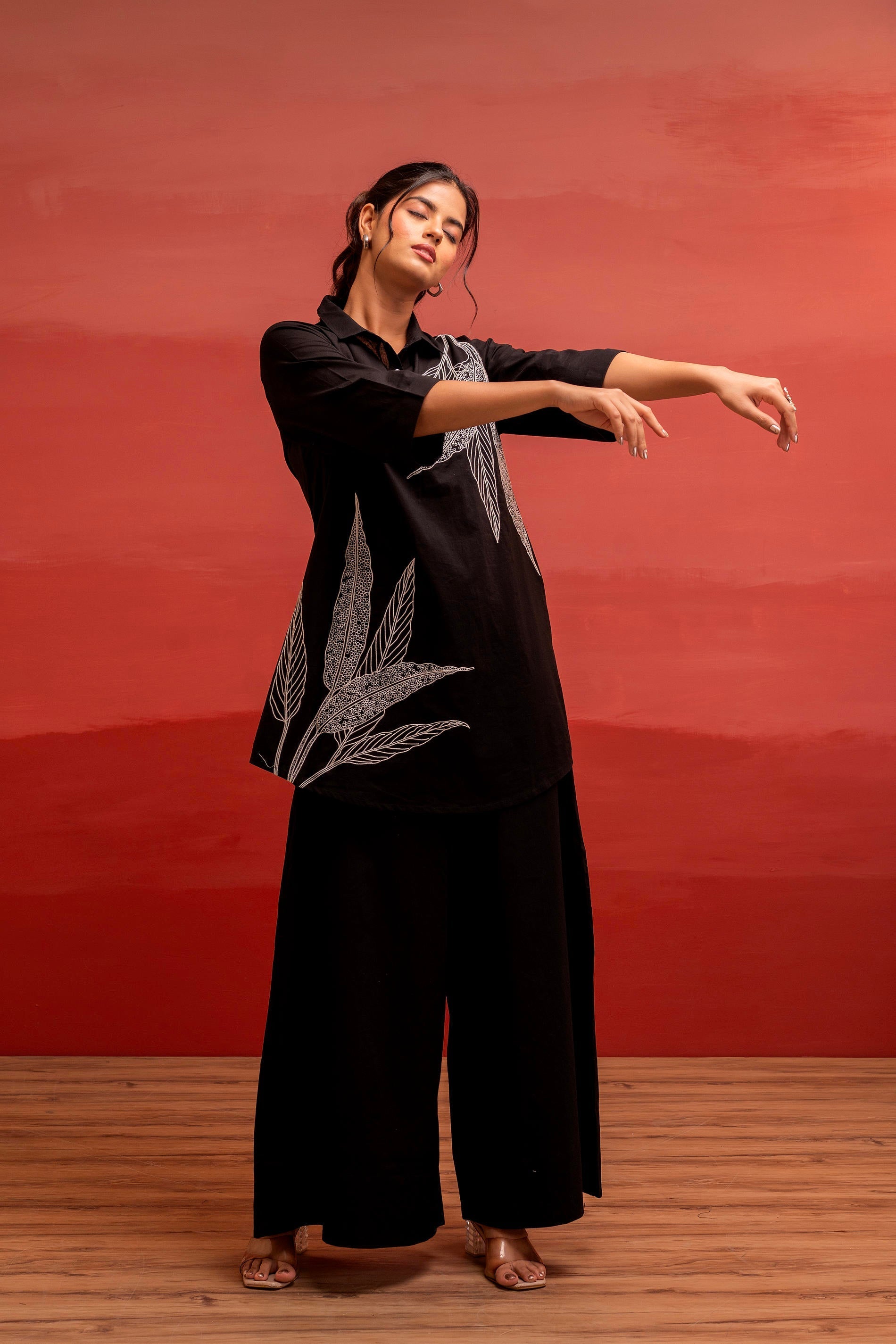 Juniper Black Solid Cotton Shirt And Pants Co-Ord Set With Thread Work - Distacart