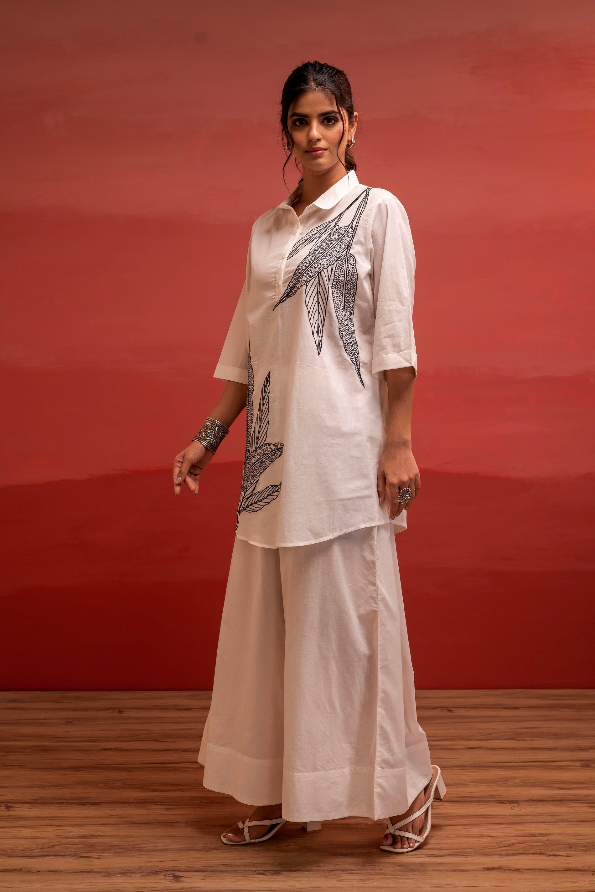 Juniper Off-White Leaf Printed Co-Ord Set With Collared Tunic & Wide-Leg Pant - Distacart