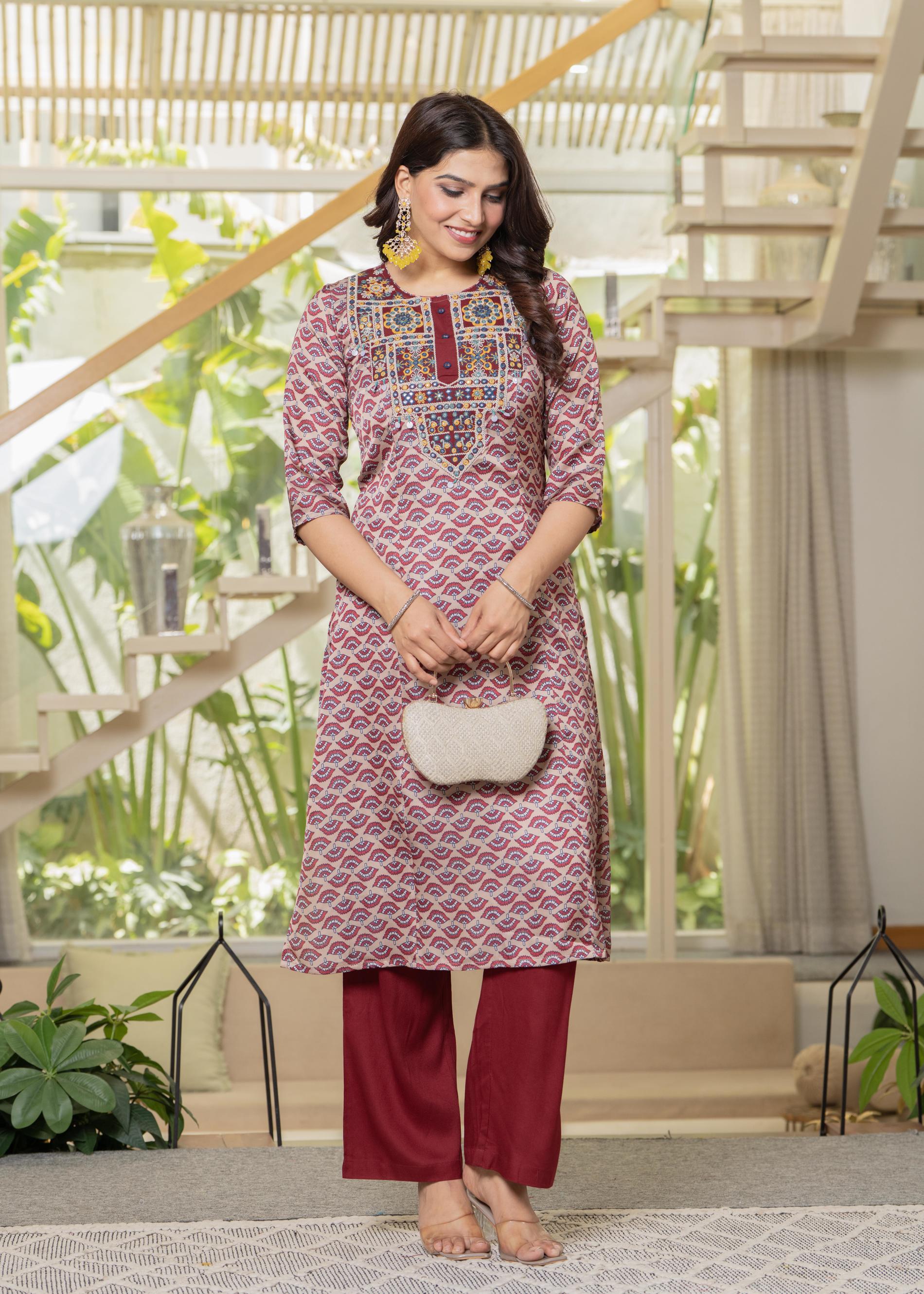 Juniper Ivory Floral Poly Kurta And Pants Set With Mirror, Thread Work And Tassels Detail - Distacart