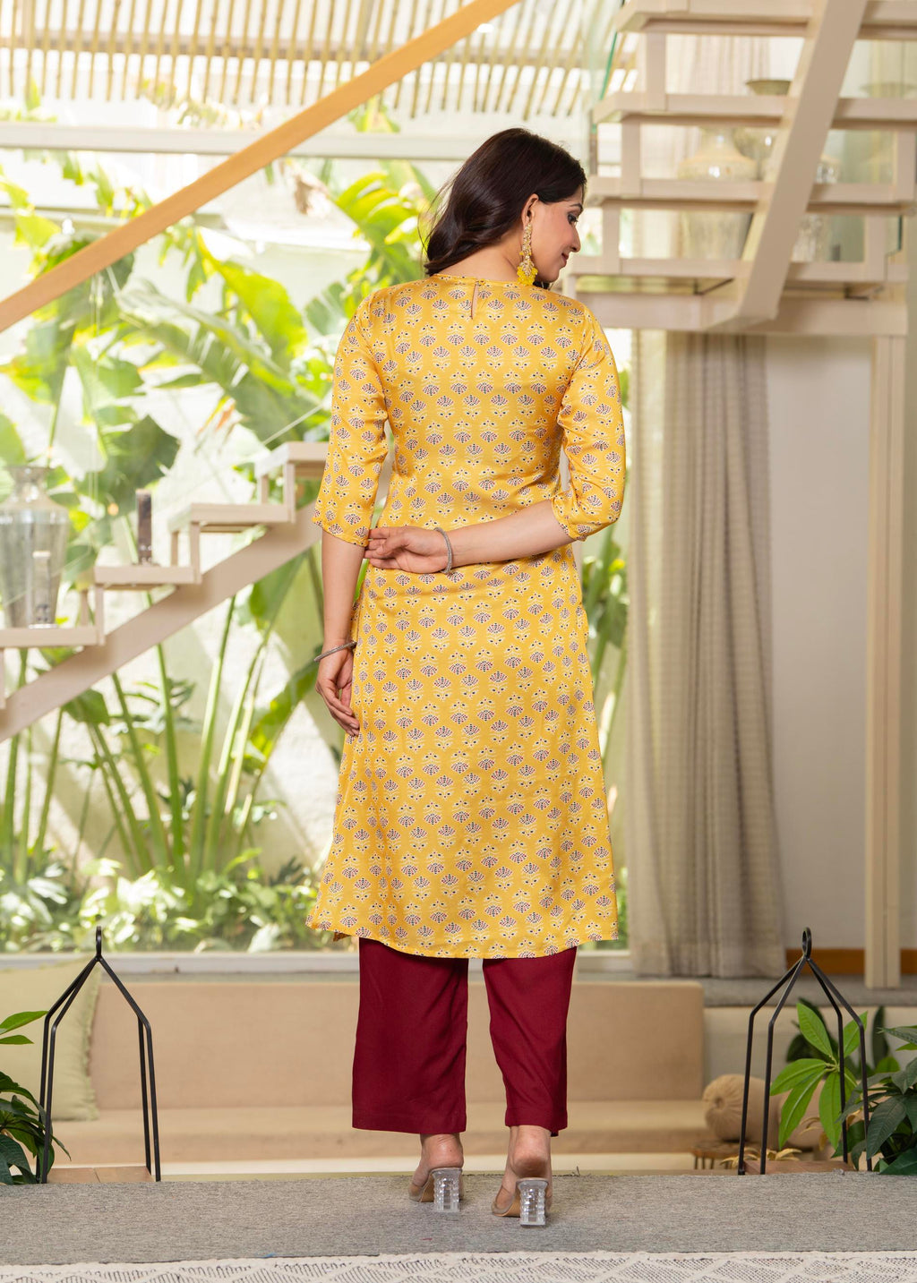Juniper Yellow Floral Poly Kurta And Pants Set With Mirror, Thread Work - Distacart