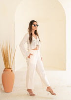 Juniper Women'S Off White Solid Straight Cotton Pant With Pocket