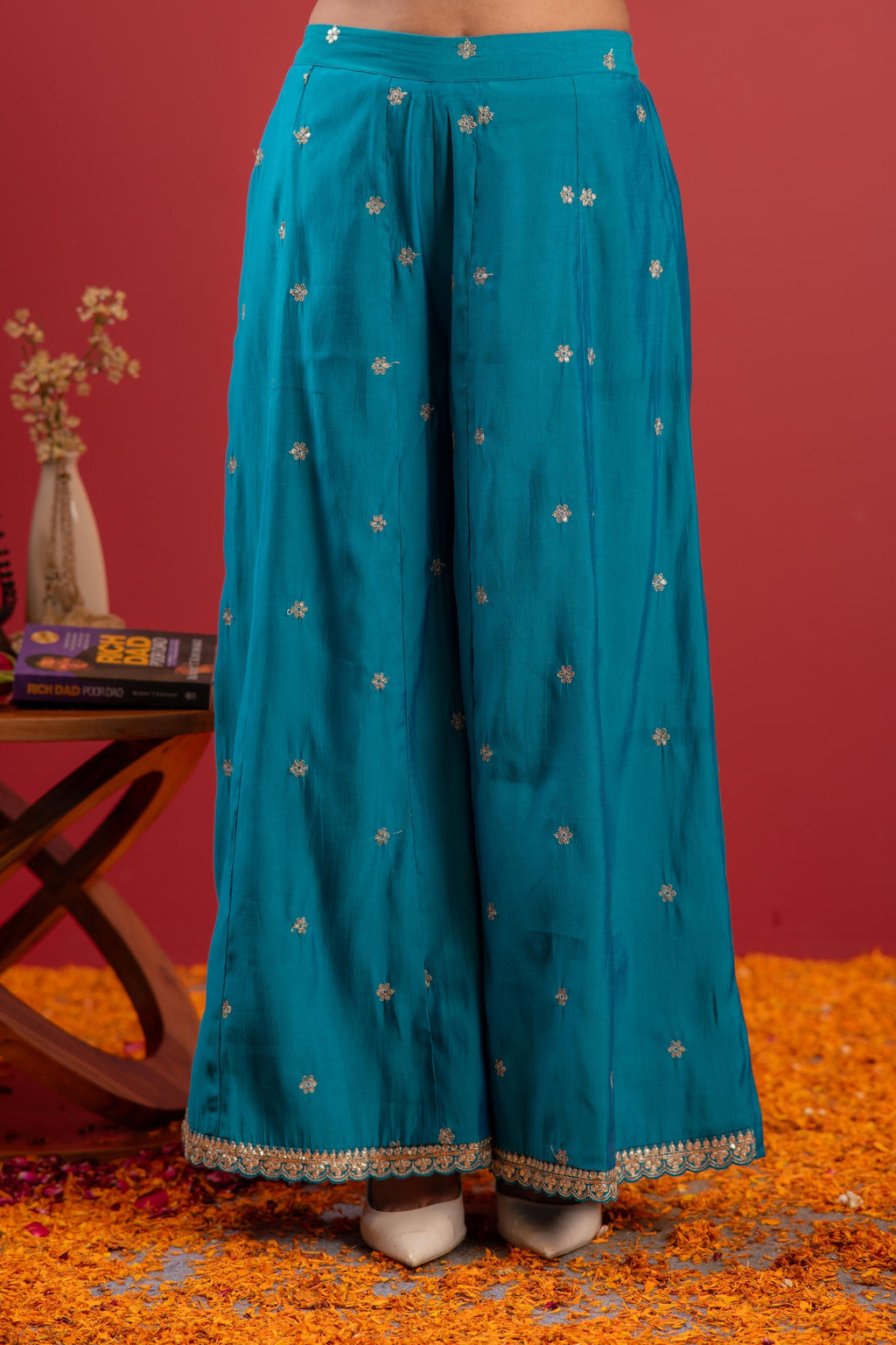 Juniper Rama Green Embroidered Kurta With Palazzo & Dupatta Set - Distacart