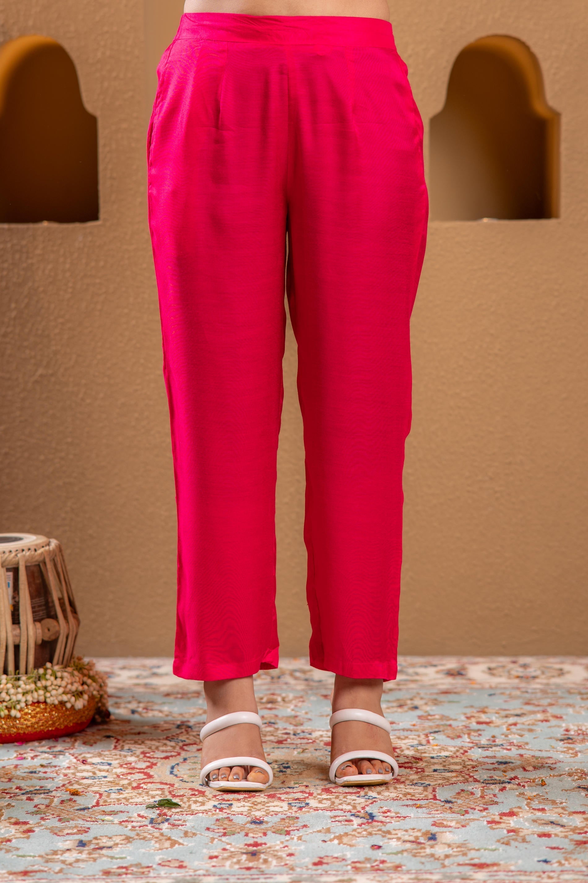 Juniper Fuchsia Floral Embroidered Kurta Set With Scallop Dupatta - Distacart