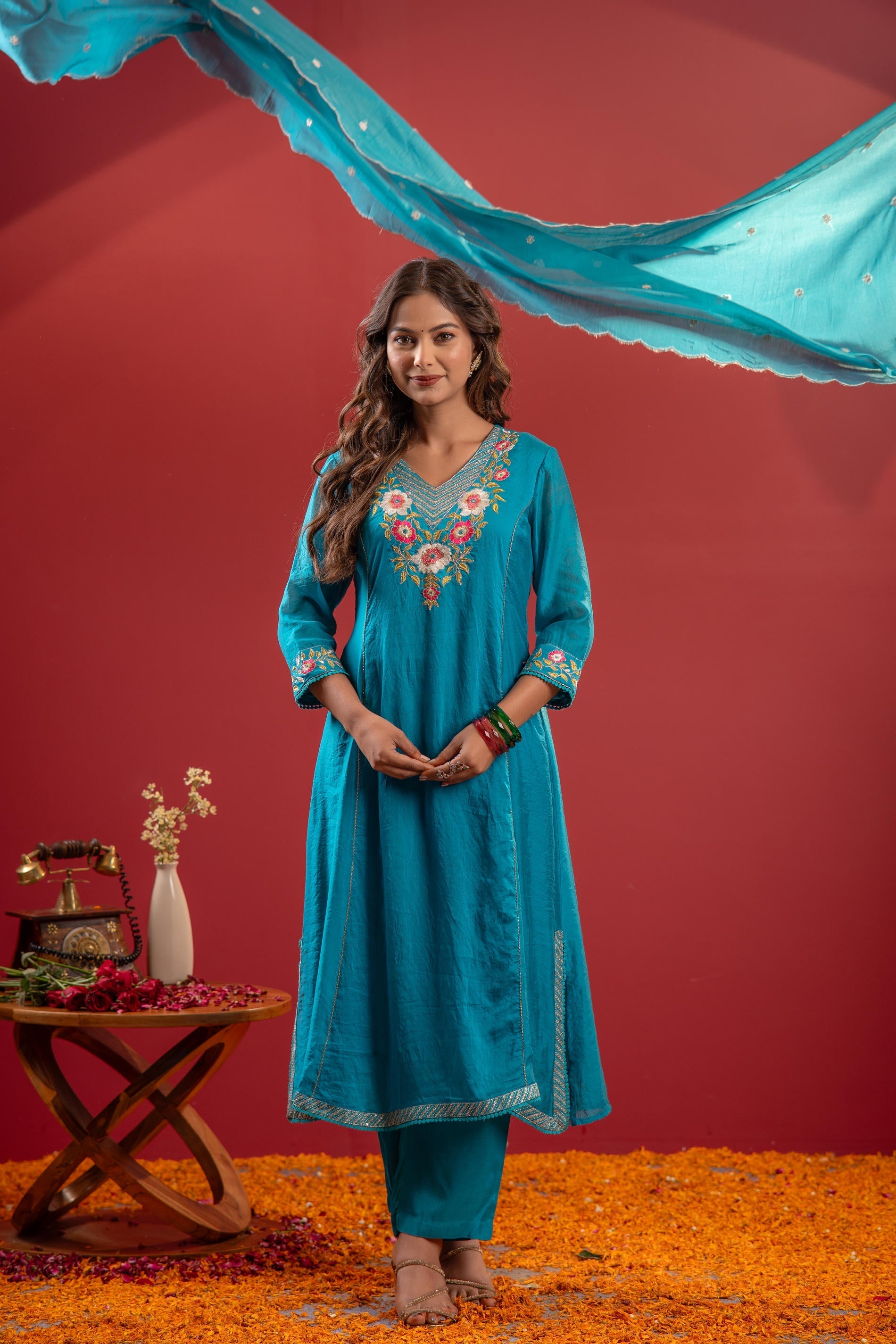 Juniper Turquoise Floral Embroidered Kurta Set With Scallop Dupatta - Distacart
