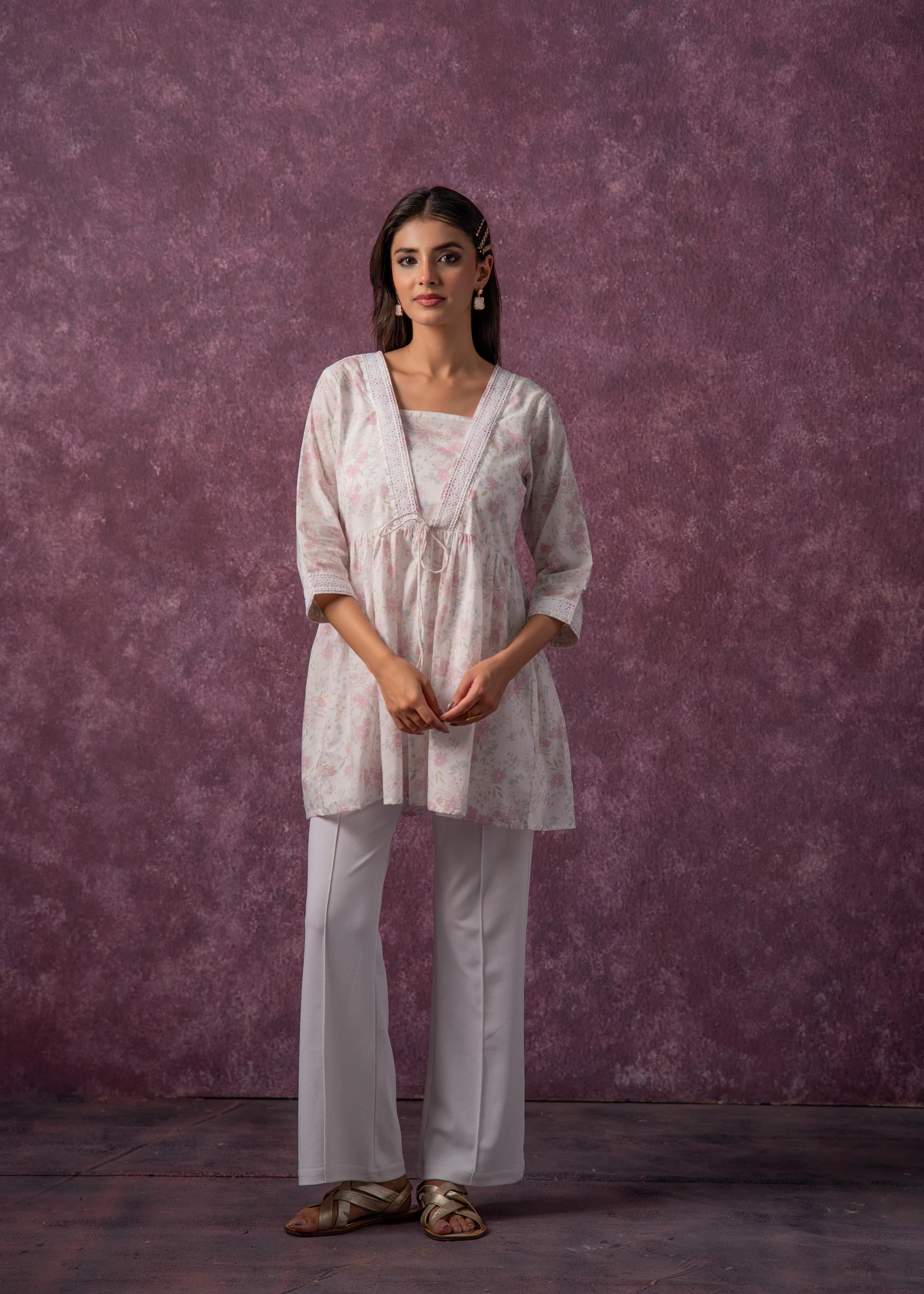 Juniper Women'S Off White & Pink Floral Cotton Tunic With Lace And Dori Details - Distacart