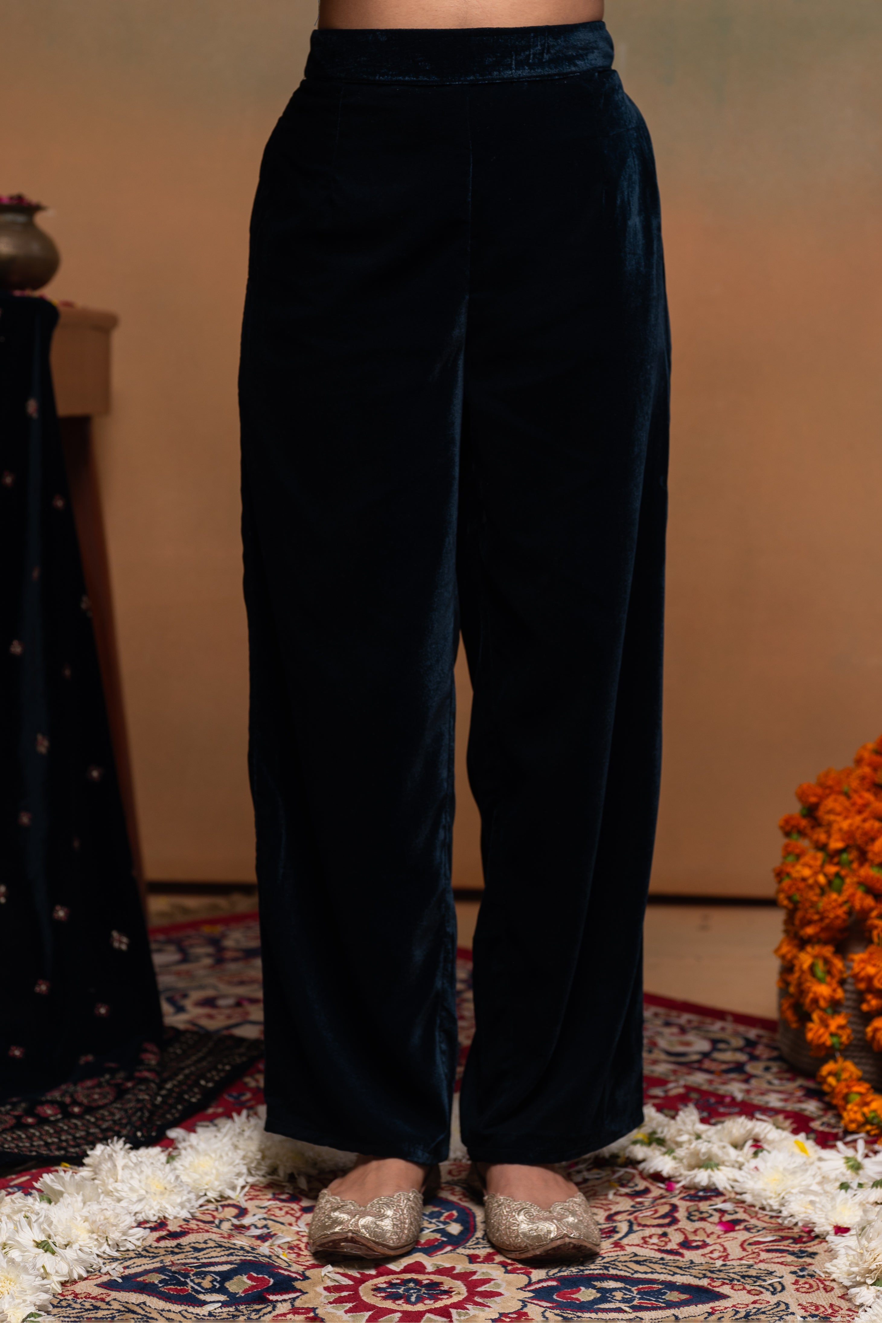 Juniper Teal Embroidered Straight Kurta Set With Dupatta - Distacart