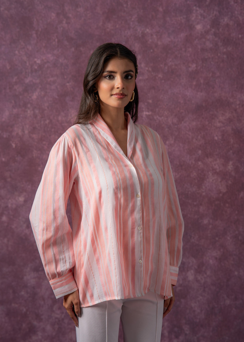 Juniper Lamora Peach & White Vertical Striped Relaxed-Fit Button-Down Shirt - Distacart