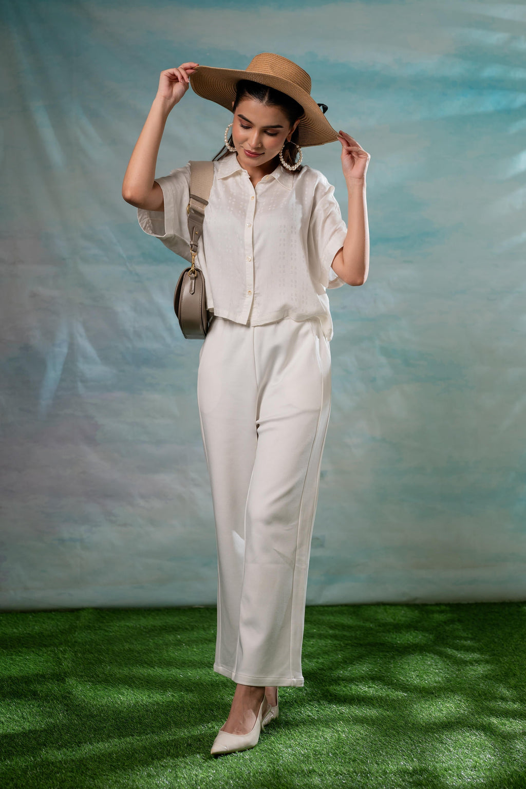Juniper Lamora Off-White Minimal Textured Boxy Shirt