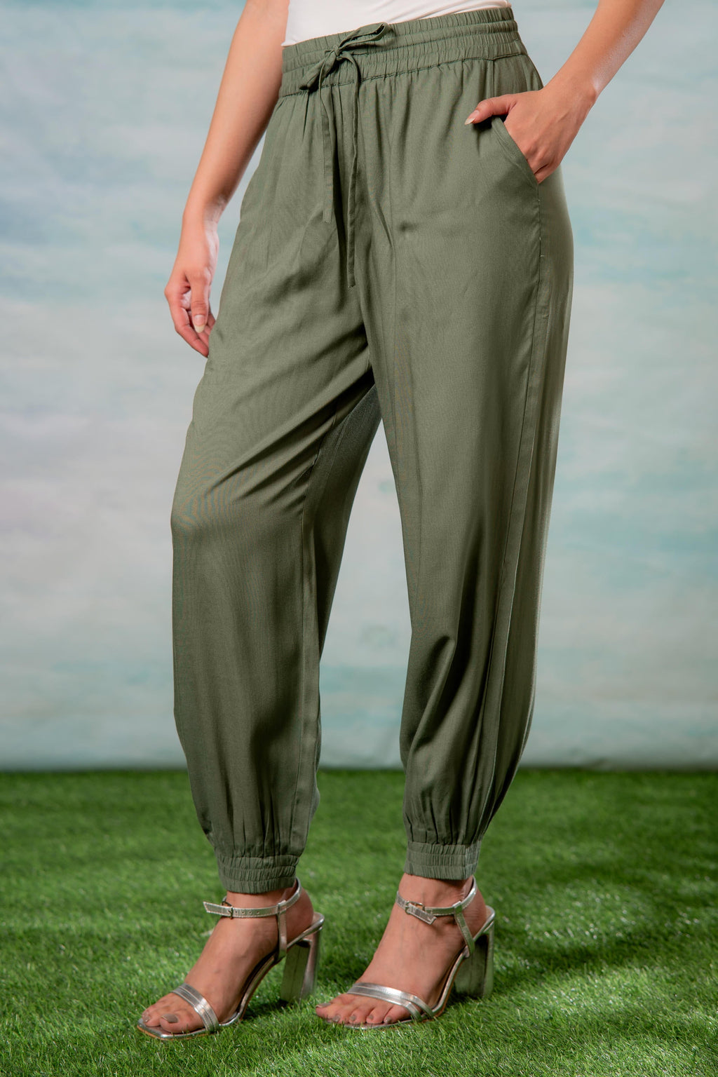 Juniper Lamora Women? Olive Green Drawstring Jogger Pants - Distacart