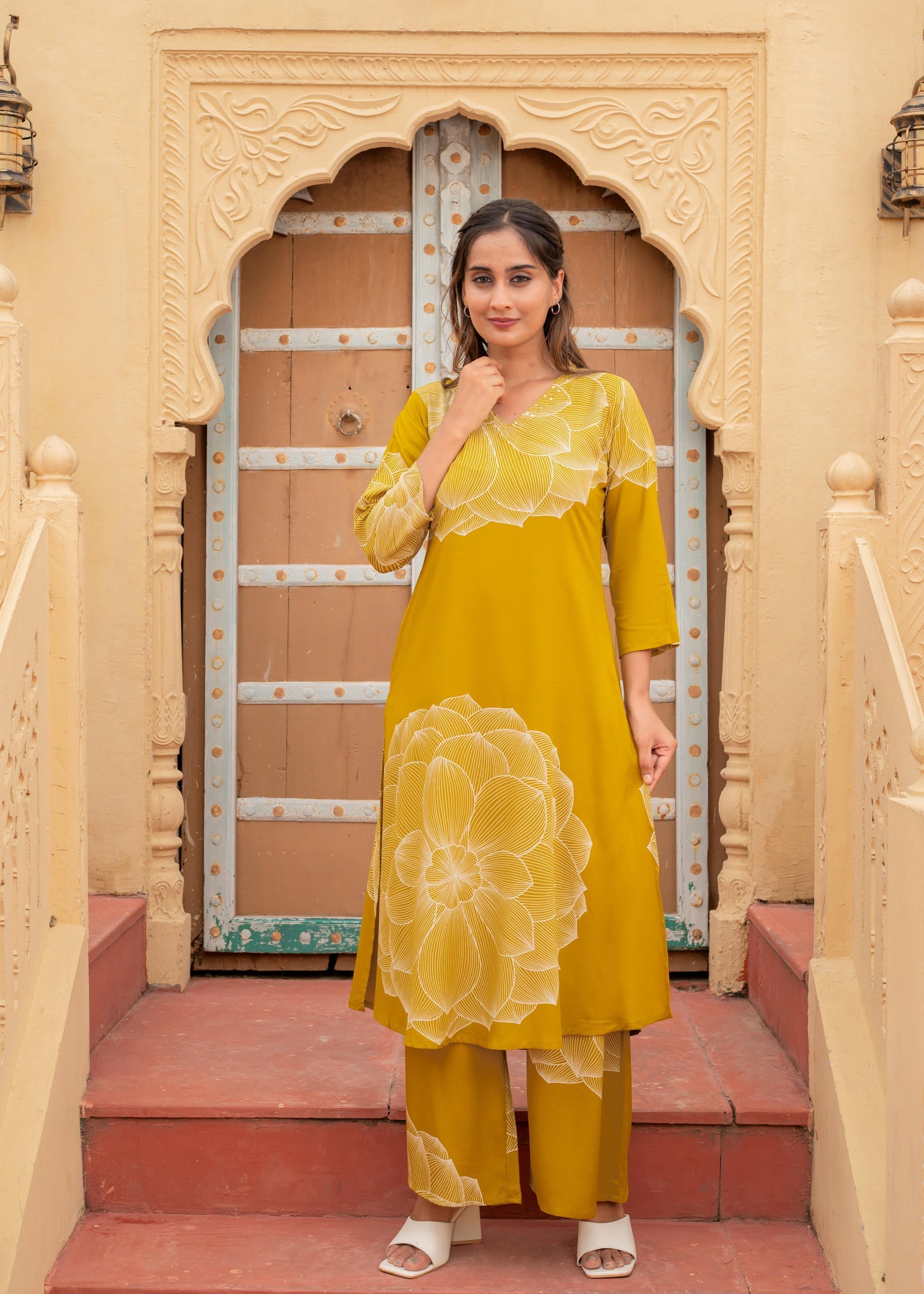 Juniper Women'S Printed Mustard Blue Viscose Kurta With Pant - Distacart