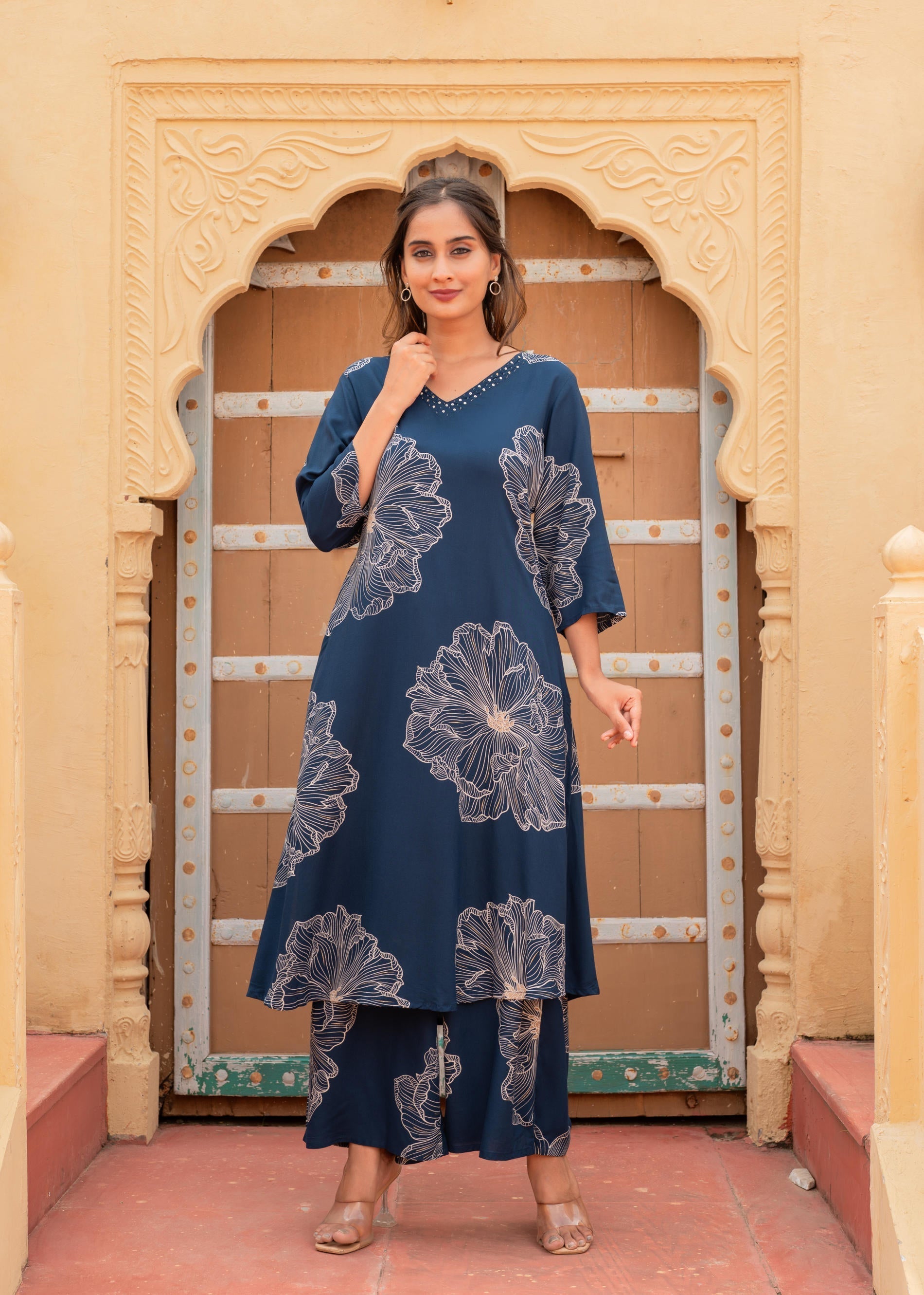 Juniper Women'S Printed Navy Viscose Kurta With Pant - Distacart