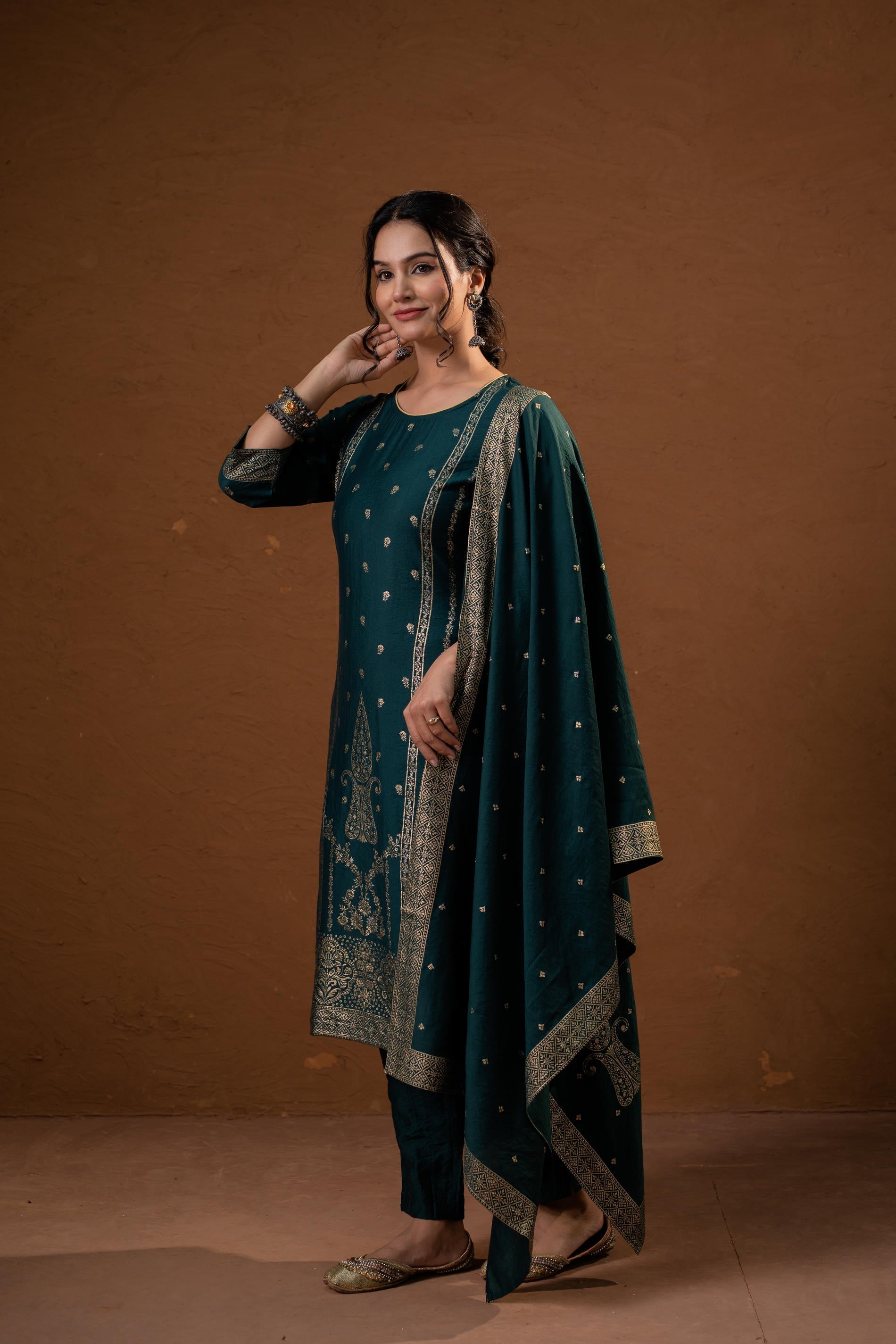 Juniper Green Foil-Print Straight Kurta Set With Pant & Ornate Dupatta - Distacart