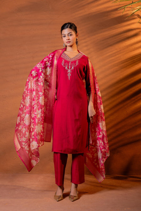 Juniper Fuchsia Zari Embroidered Straight Kurta Set With Floral Printed Dupatta