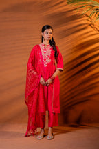 Juniper Fuchsia Embroidered Kurta Set With Zari Checked Dupatta - Distacart