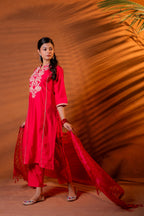 Juniper Fuchsia Embroidered Kurta Set With Zari Checked Dupatta - Distacart