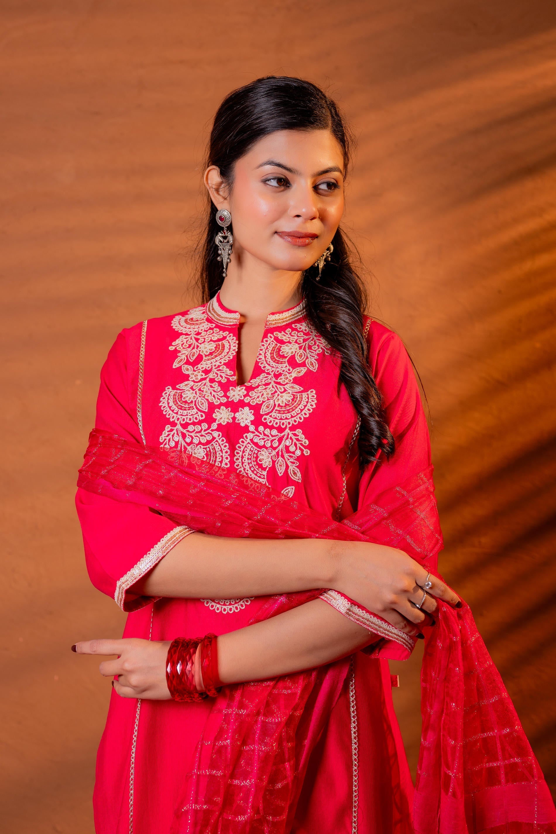 Juniper Fuchsia Embroidered Kurta Set With Zari Checked Dupatta - Distacart