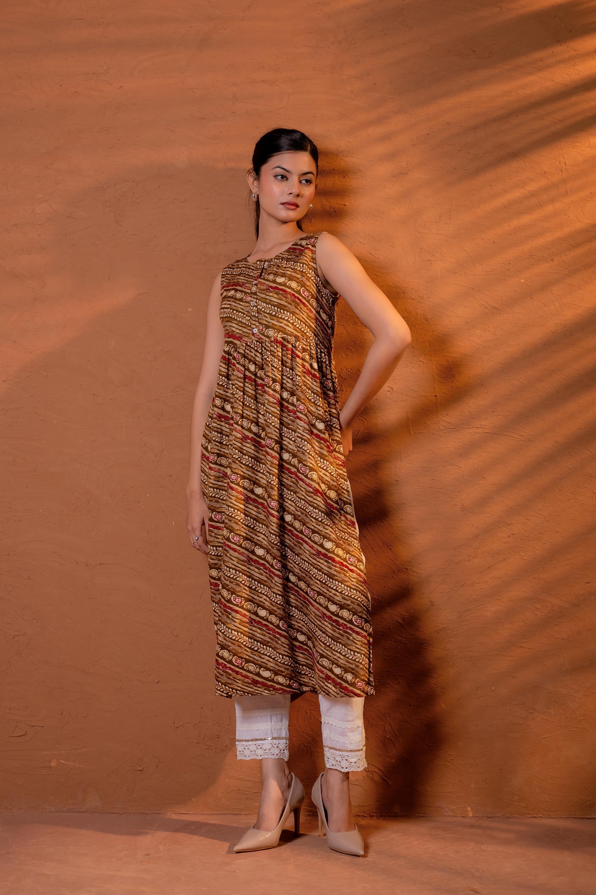 Juniper Rust Tribal Wave Printed Sleeveless Flared Kurta - Distacart