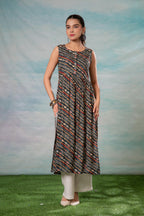 Juniper Women'S Navy Ethnic Motif Printed Sleeveless Kurta - Distacart