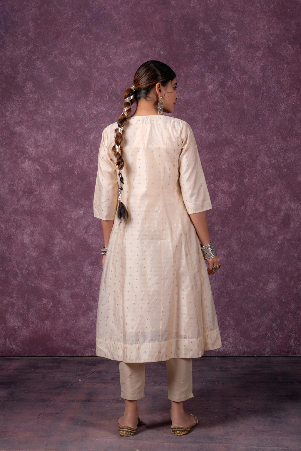 Juniper Ivory Noor A-Line Kurta - Distacart