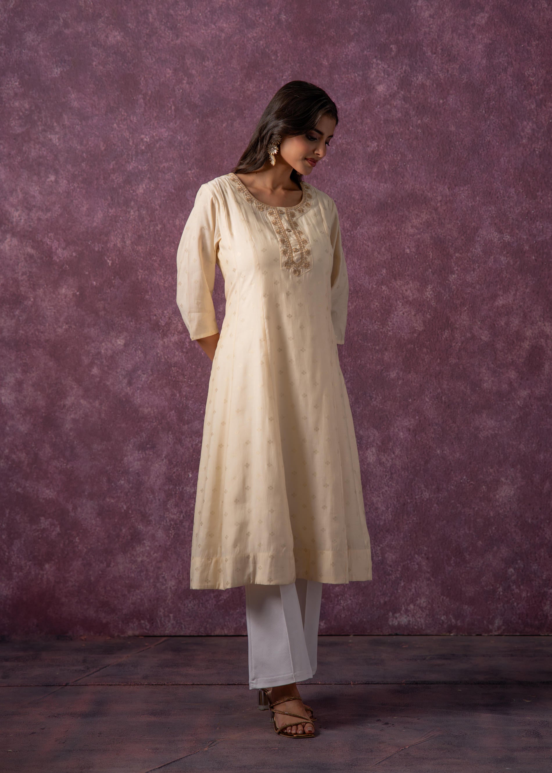 Juniper Ivory Glow Kurta Set With Subtle Zari Detailing - Distacart