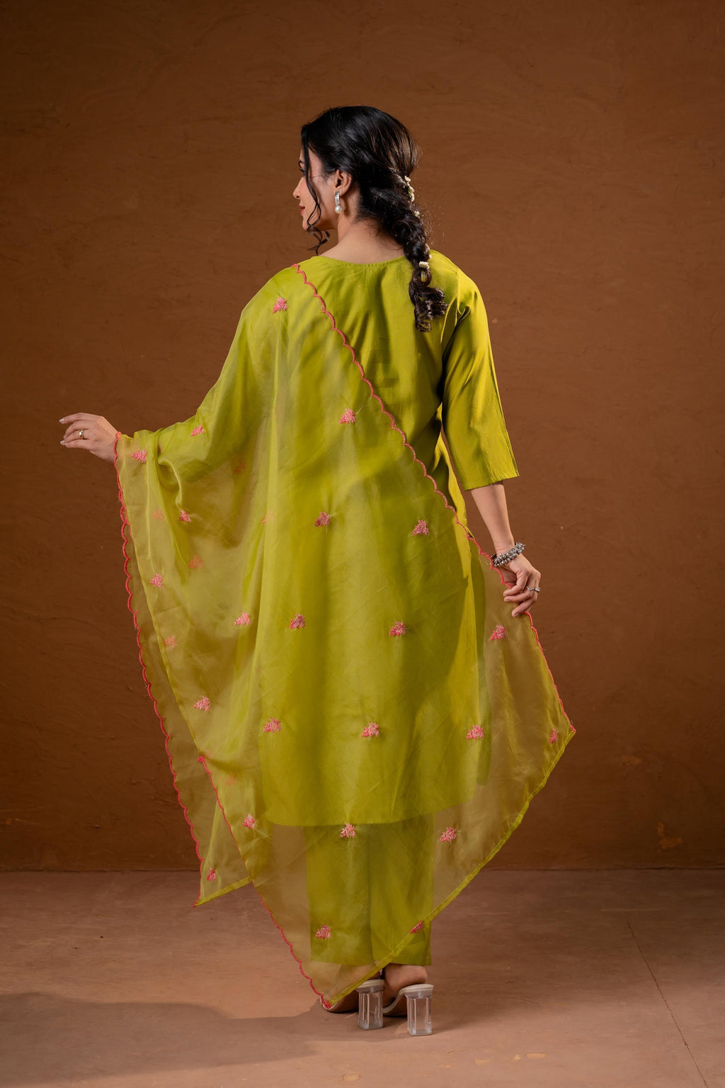 Juniper Green Embroidered Straight Kurta Set With Dupatta - Distacart