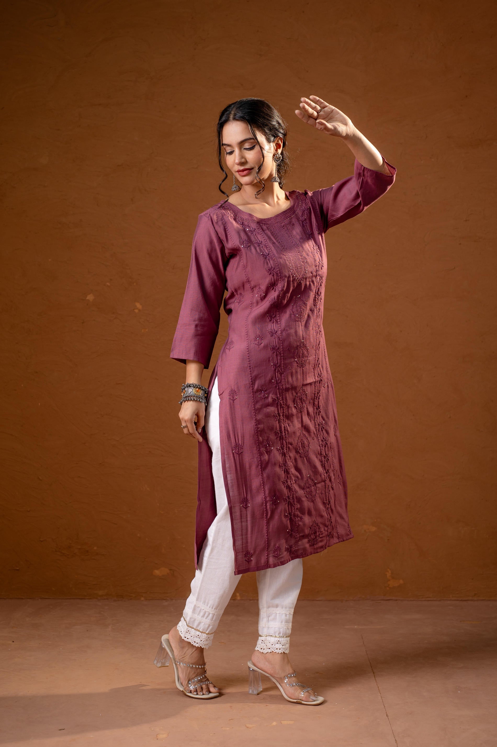 Juniper Dusty Pink Embroidered Kurta - Distacart