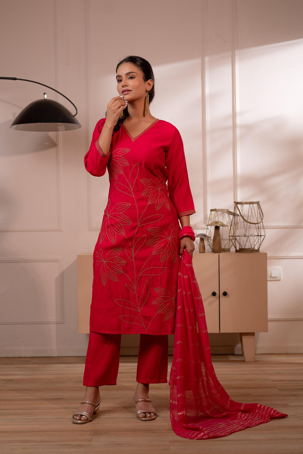 Juniper Fuchsia Solid Embroidered Straight Kurta Pant And Dupatta Set With Thread Work - Distacart