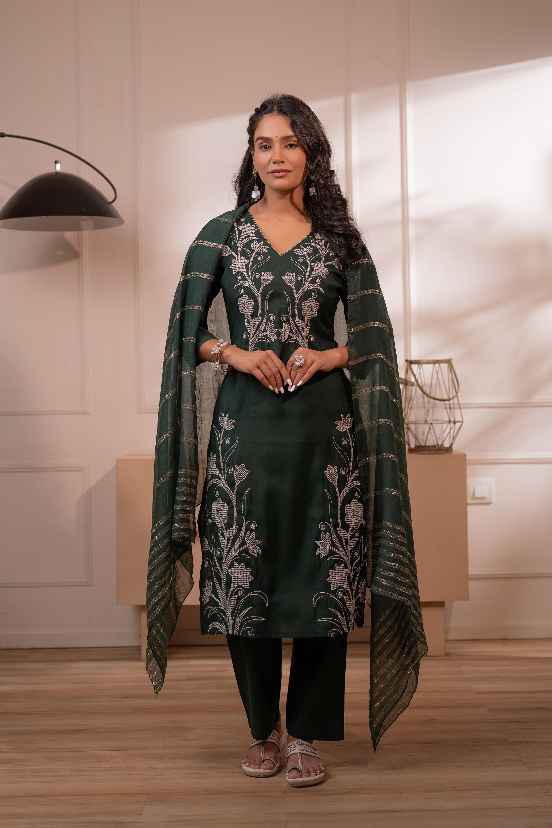 Juniper Mehandi Green Solid Embroidered Straight Kurta Pant And Dupatta Set With Thread Work - Distacart