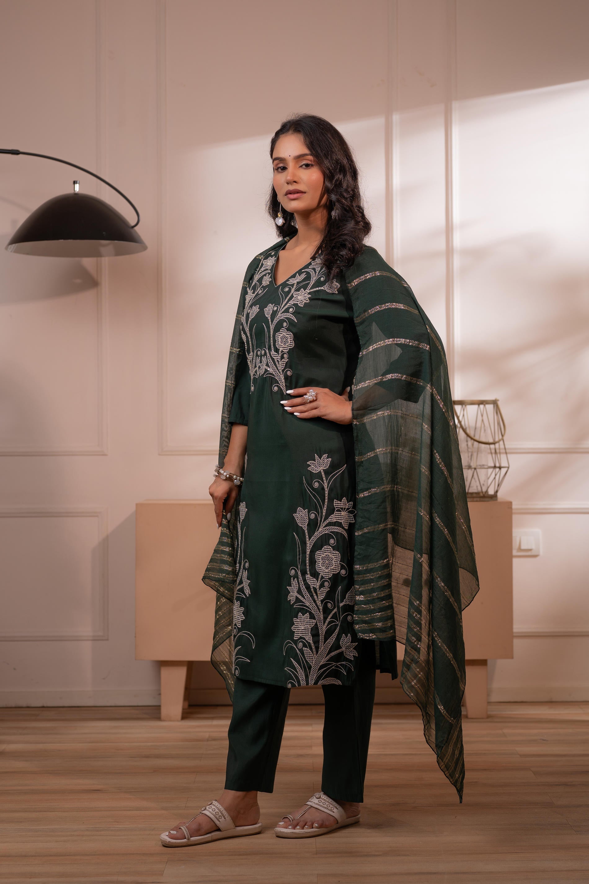 Juniper Mehandi Green Solid Embroidered Straight Kurta Pant And Dupatta Set With Thread Work - Distacart