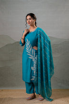 Juniper Rama Leaf-Print Straight Kurta Set With Pant & Zari-Lined Dupatta - Distacart