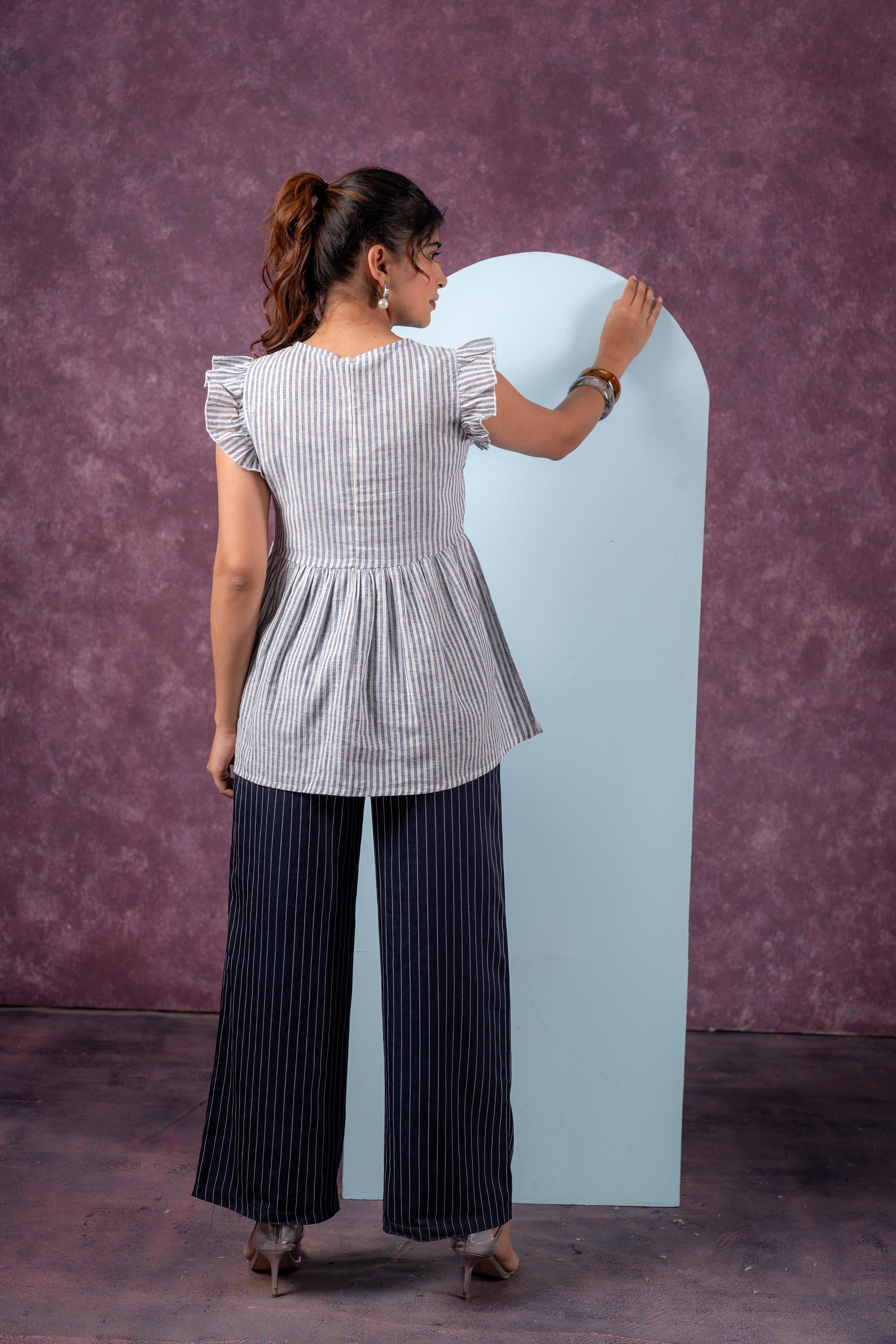 Juniper Urban Stripe Breeze Top - Distacart
