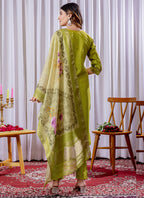 Prazu Fashion Parrot Green Viscose Silk Thread Embroidered Designer Kurta Set - Distacart