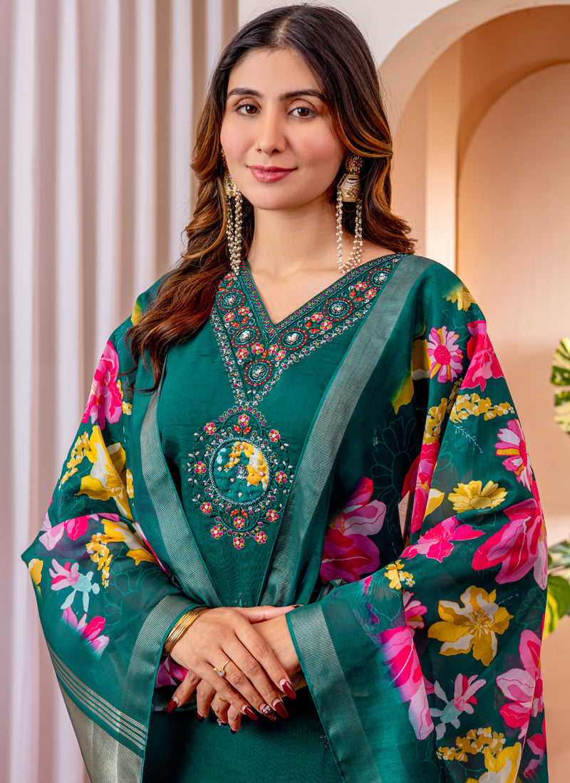 Prazu Fashion Green Viscose Silk Thread Embroidered Designer Kurta Set - Distacart