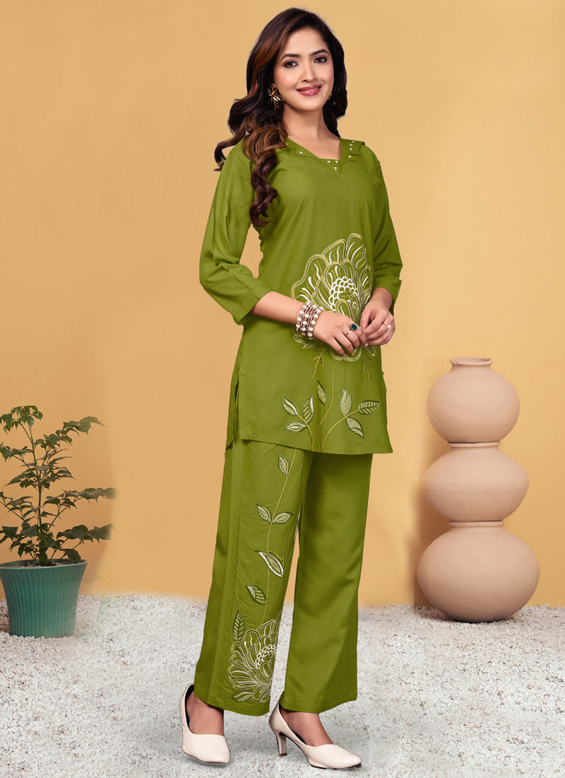 Prazu Fashion Parrot Green Viscose Rayon Embroidery Thread Work Co-Ords Set - Distacart
