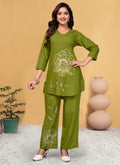 Prazu Fashion Parrot Green Viscose Rayon Embroidery Thread Work Co-Ords Set - Distacart