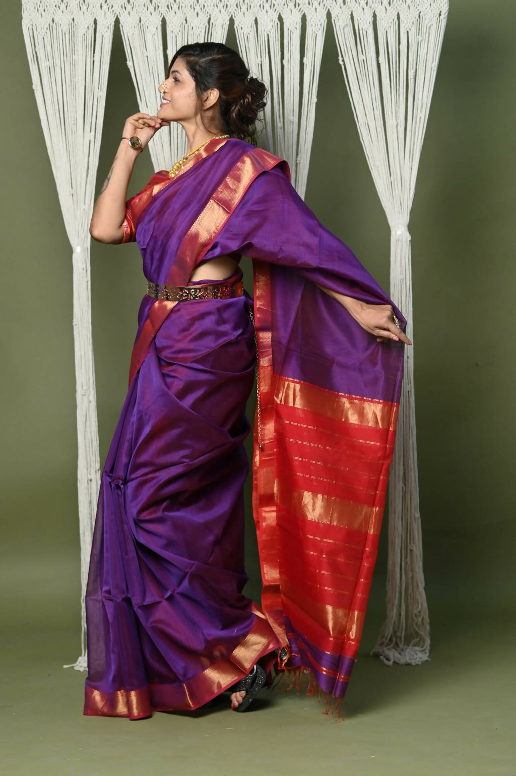 Very Much Indian Handloom Cotton Silk Maheshwari Saree With Sleek Golden Border - Purple